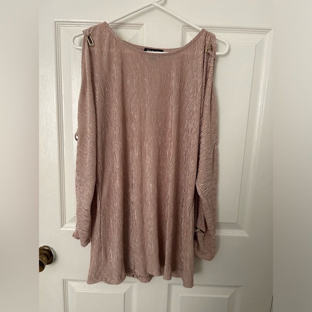 Women's Blush Pink Metallic Texture Tunic